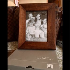 NIB‎ Things Remembered Walnut Wood Picture Frame